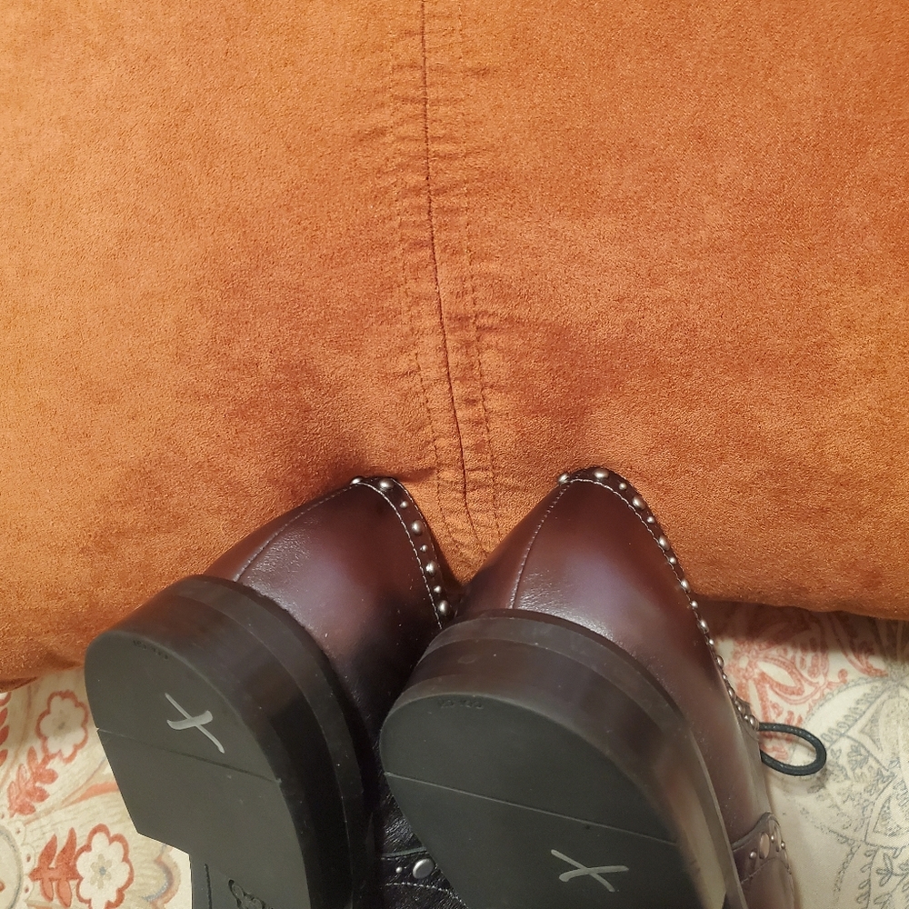 Beautiful Coach Loafers - Picture 6 of 8